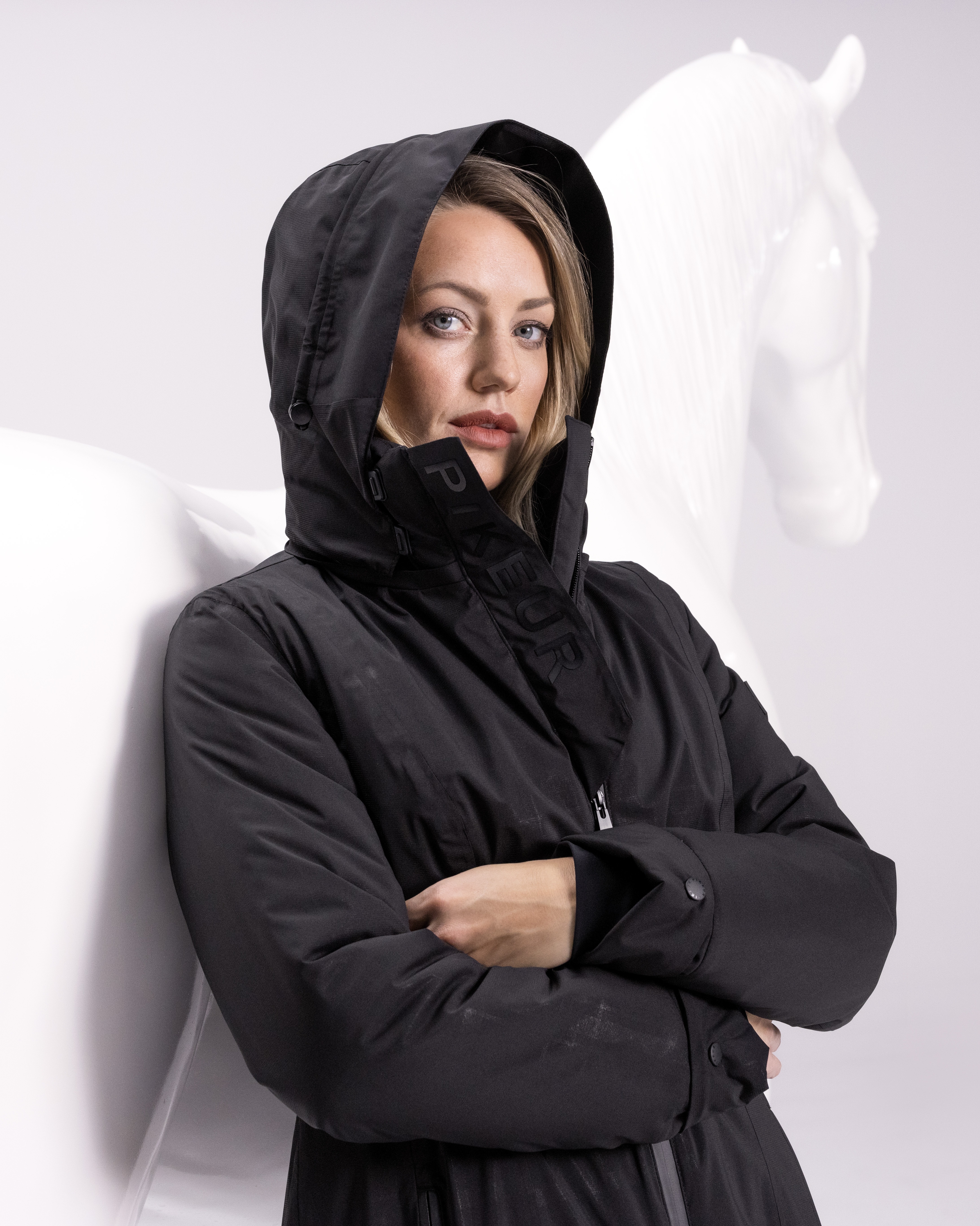 Mantel Damen Raincoat Selection in caviar